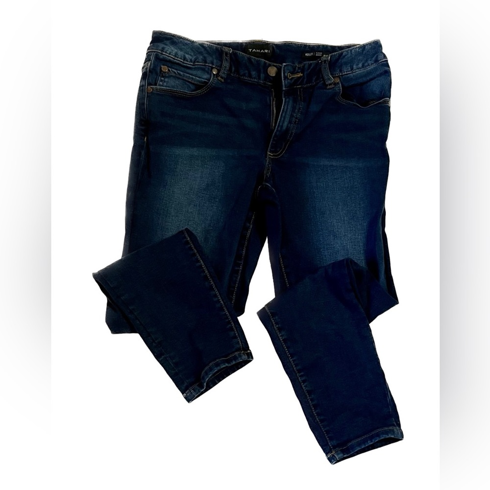 Tahari skinny jeans; size 10